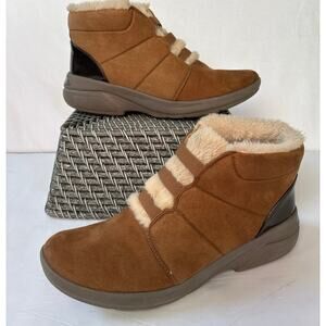 BZEES Golden Faux Suede and Fur Slip On Ankle Boots Size 11